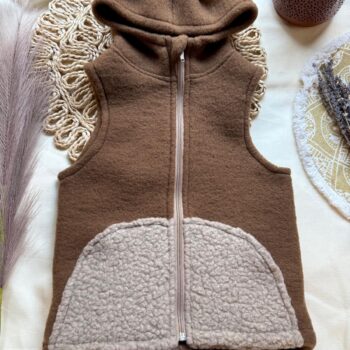 Vesta din lana - Urs brun